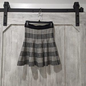 Black and White Flared Mini Skirt Size Med